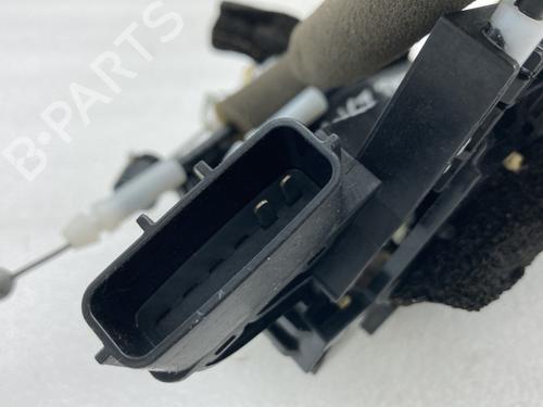 Front right lock NISSAN JUKE (F15) 1.6 | BP22028740C97 