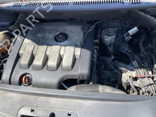 Right headlight VW TOURAN (1T1, 1T2) 2.0 TDI | BP29324103C29 