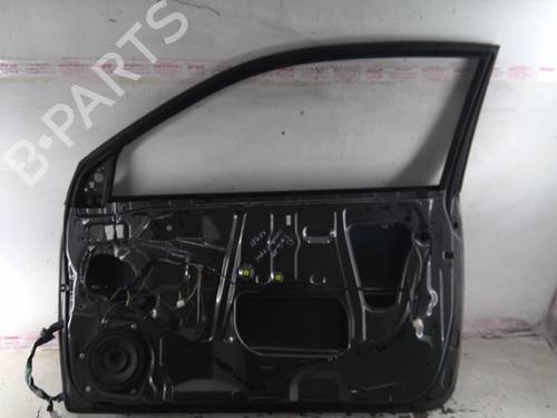 Used Right front door TOYOTA COROLLA (_E12_) 2.0 D-4D (CDE120R, CDE120L_) (116 hp) 22022858