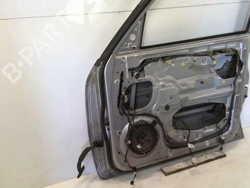 Right front door HYUNDAI TERRACAN (HP) 2.9 CRDi 4WD | BP22023767C3 