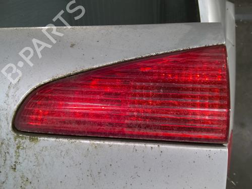 right-tailgate-light-peugeot-607-9d-9u-2000-36698667 main image