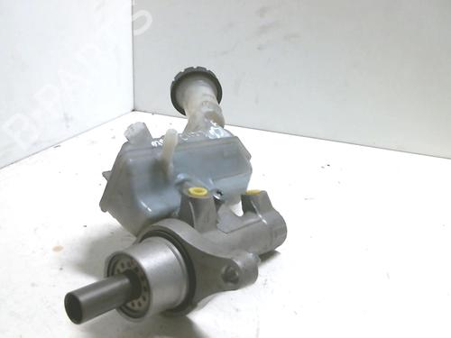 Brake master cylinder RENAULT CLIO III (BR0/1, CR0/1) 1.5 dCi (BR17, CR17) | BP20946594M77 