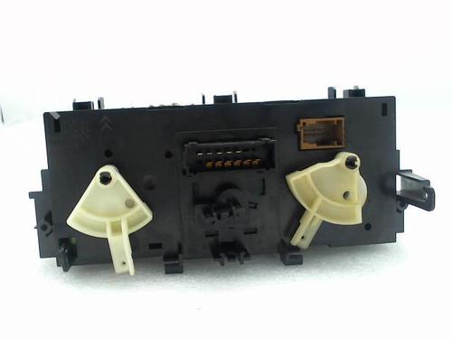 Cockpit CITROËN C3 II (SC_) 1.4 HDi 70 (SC8HZC, SC8HR0, SC8HP4) | BP20952914C47 