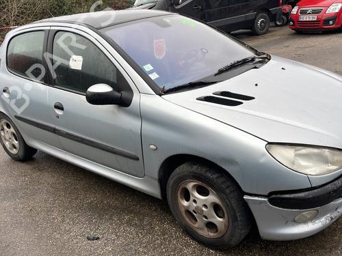 Fuse box PEUGEOT 206 Hatchback (2A/C) 2.0 HDI 90 | BP23104276E1 