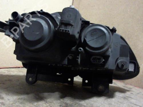 Left headlight RENAULT ESPACE III (JE0_) 2.2 dCi (JE0K) | BP25267698C28 