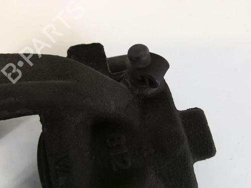 Used Right front brake caliper Right front brake caliper MINI MINI (R50, R53) Cooper (116 hp) 20940528 20940528