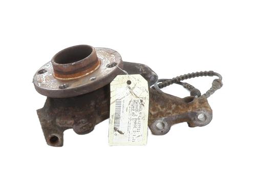 Used Right front steering knuckle Right front steering knuckle RENAULT TWINGO II (CN0_) 1.2 16V (CN04, CN0B) (75 hp) 20953569 20953569