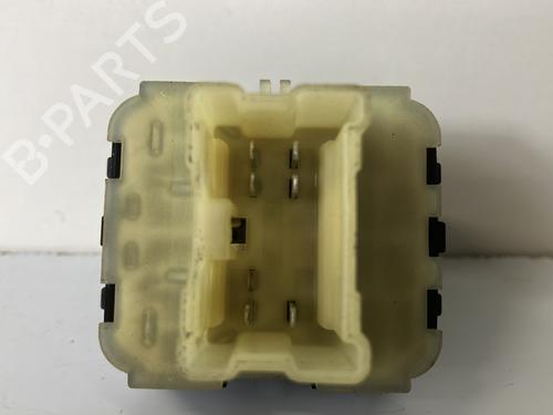 Used Left front window switch Left front window switch RENAULT CLIO IV (BH_) 1.5 dCi 90 (90 hp) 22320072 22320072