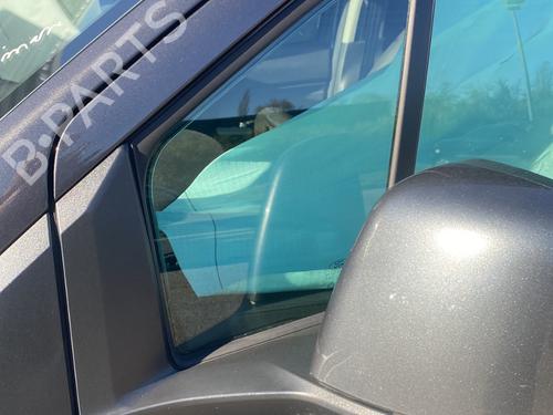 BP30122649C111 main image