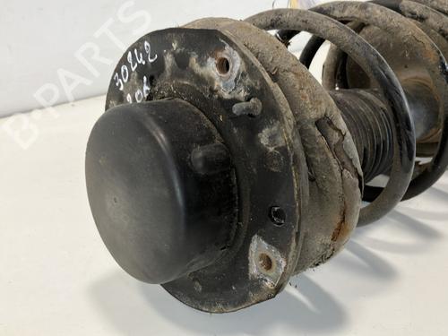 Used Right front shock absorber Right front shock absorber PEUGEOT 206 Hatchback (2A/C) 1.4 16V (88 hp) 21067650 21067650