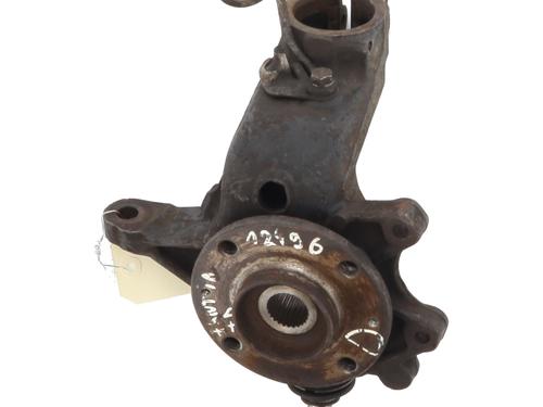 Used Right front steering knuckle Right front steering knuckle CITROËN XANTIA (X1_, X2_) 1.9 Turbo D (90 hp) 26617272 26617272