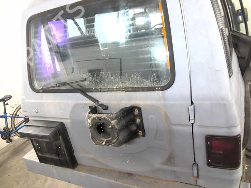 Used Tailgate Tailgate MITSUBISHI PAJERO I (L04_G, L14_G) 2.5 TD (L044G, L049G) (95 hp) 40272819 40272819