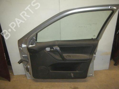 Used Right front door VW POLO (6N2) 1.4 TDI (75 hp) 22019592