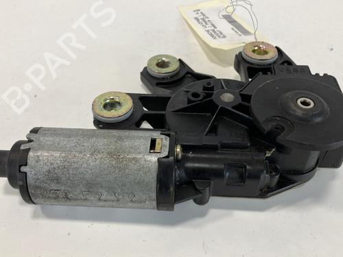 Used Rear wiper motor Rear wiper motor PORSCHE CAYENNE (9PA) S 4.5 (340 hp) 21062566 21062566