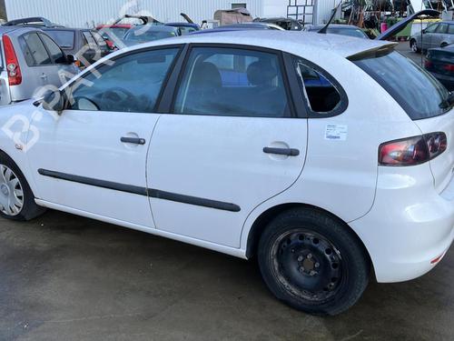 Right headlight SEAT IBIZA III (6L1) 1.4 TDI | BP22023604C29 
