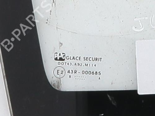 Used Front right quarter glass Front right quarter glass CITROËN JUMPY I Van (BS_, BT_, BY_, BZ_) 1.9 D 70 (69 hp) 39522705 39522705