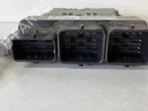 Used Engine control unit (ECU) Engine control unit (ECU) PEUGEOT 5008 (0U_, 0E_) 1.6 HDi (114 hp) 24144897 24144897