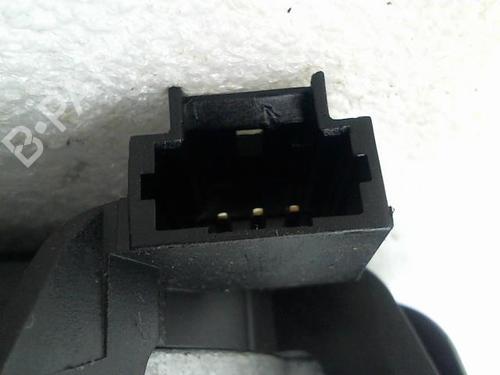 Used Rear wiper motor RENAULT KANGOO / GRAND KANGOO II (KW0/1_) 1.5 dCi 85 (KW0K, KW0L, KW0B) (86 hp) 20944274