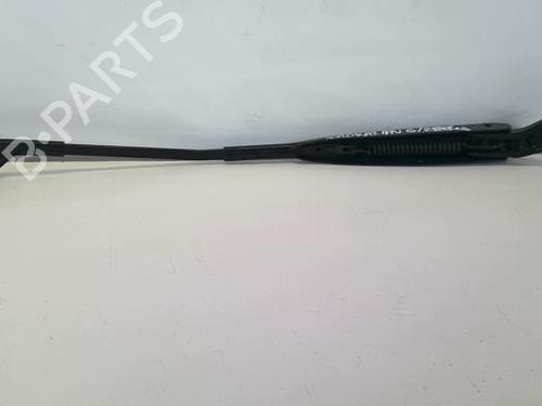 Used Front windshield wiper arm FORD KA (RU8) 1.2 (69 hp) 20968832