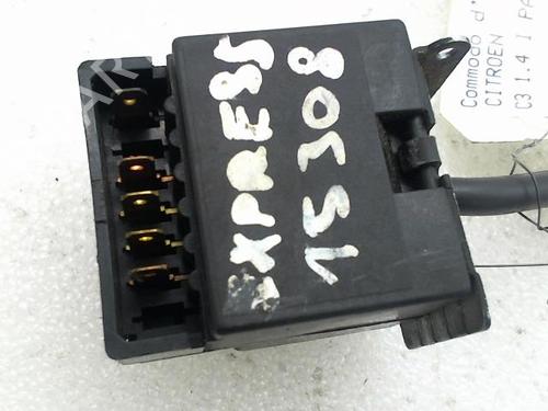 Used Steering column stalk Steering column stalk RENAULT RAPID Box Body/MPV (F40_, G40_) 1.9 D (F40P, F40N, F40E) (64 hp) 22026959 22026959