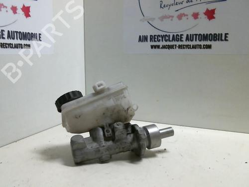 Used Brake master cylinder TOYOTA YARIS (_P1_) 1.4 D-4D (NLP10_, NLP10R) (75 hp) 20954139