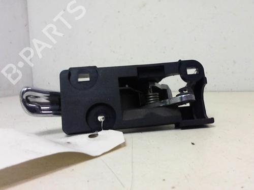 Used Front left interior door handle Front left interior door handle ALFA ROMEO 156 (932_) 1.9 JTD (932B2) (105 hp) 20967492 20967492