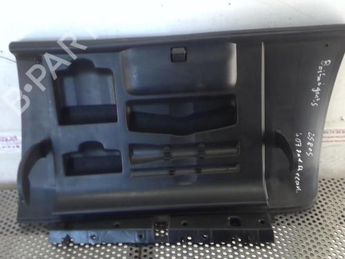Used Glove box PEUGEOT 407 SW (6E_, 6D_) 1.6 HDi 110 (109 hp) 20960134