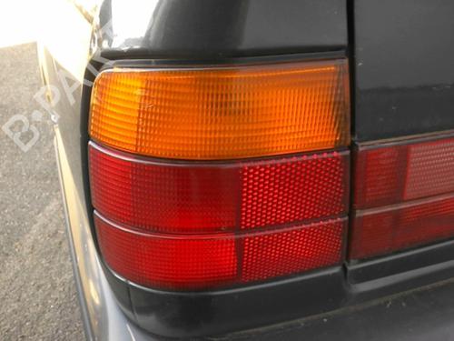 Used Left taillight BMW 5 (E34) 525 td (115 hp) 25215625