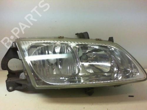Used Right headlight NISSAN ALMERA II Hatchback (N16) 2.2 Di (110 hp) 20942646