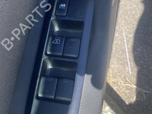 Used Left front window switch NISSAN QASHQAI / QASHQAI +2 I (J10, NJ10, JJ10E) 1.5 dCi (106 hp) 25598164