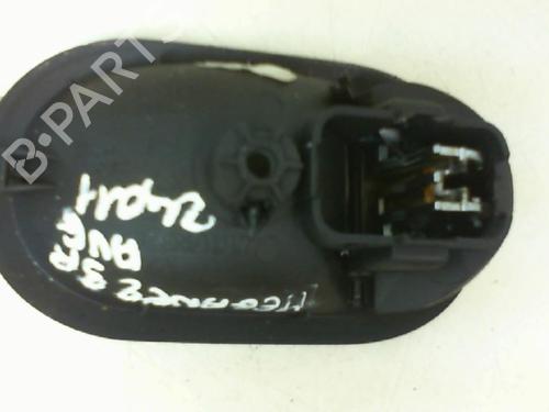 Used Front left interior door handle Front left interior door handle RENAULT MEGANE II (BM0/1_, CM0/1_) 1.9 dCi (BM0G, CM0G) (120 hp) 20958598 20958598