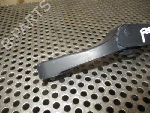 Front windshield wiper arm VW POLO (9N_, 9A_) 1.9 SDI | BP20966721C143 