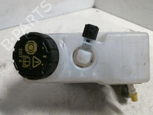 Used Brake master cylinder RENAULT CLIO IV (BH_) 0.9 TCe 90 (BHNF, BHMA, BHMH, BHJK, BHJR) (90 hp) 20962733