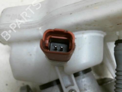 Used Brake master cylinder PEUGEOT 208 I (CA_, CC_) 1.4 HDi (68 hp) 20951647