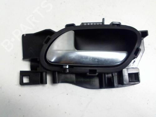 Used Front left interior door handle PEUGEOT 208 I (CA_, CC_) 1.6 HDi / BlueHDi 75 (75 hp) 20953534