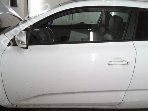 Used Left front door KIA PRO CEE'D (ED) 1.6 CRDi 90 (90 hp) 31599469