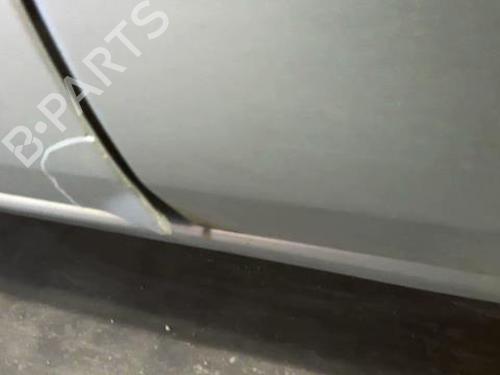Used Left front door Left front door 22024873 22024873