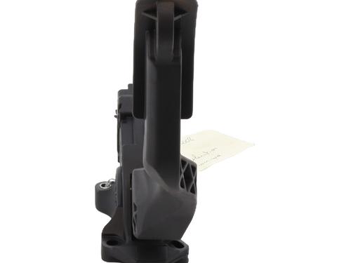 Used Pedal Pedal PEUGEOT 2008 I (CU_) 1.2 THP 130 / PureTech 130 (130 hp) 27986991 27986991