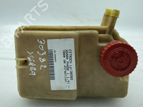 Used Power steering reservoir Power steering reservoir CITROËN XSARA (N1) 1.4 i (75 hp) 21594485 21594485