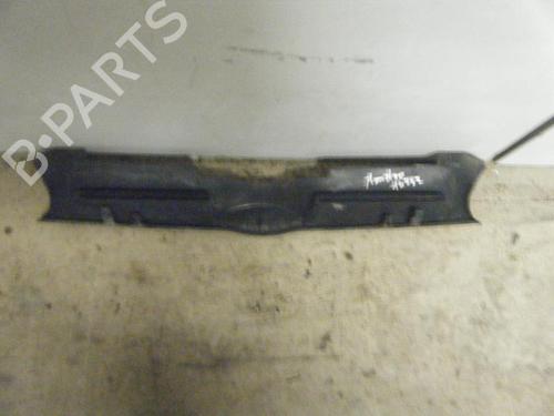 front-grille-ford-mondeo-i-gbp-18-td-7203707-1993-1994-1995-1996-20943372 main image