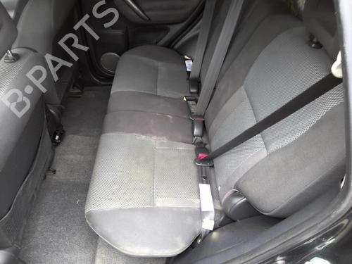 Sæde Bagtil TOYOTA RAV 4 II (_A2_) 2.0 D 4WD (CLA20_, CLA21_, CLA20R, CLA21R) (116 hp) 22028564