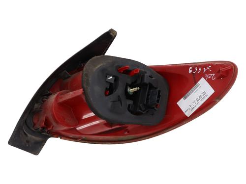Left taillight PEUGEOT 206 Hatchback (2A/C) 1.1 i | BP31945584C34 