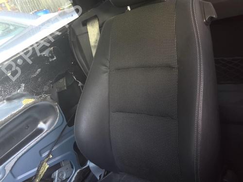 Used Right front seat Right front seat OPEL TIGRA TwinTop (X04) 1.3 CDTI (R97) (69 hp) 22031117 22031117