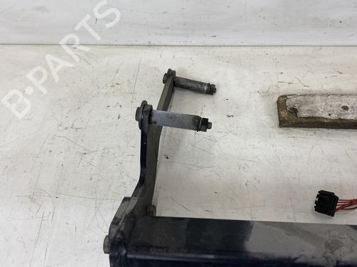 Used Tow ball/Mechanism Tow ball/Mechanism RENAULT MODUS / GRAND MODUS (F/JP0_) 1.2 (JP0C, JP0K, FP0C, FP0K, FP0P, JP0P, JP0T) (75 hp) 28476708 28476708