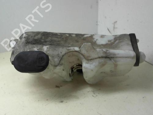 Used Windscreen washer tank RENAULT CLIO II (BB_, CB_) 1.5 dCi (B/CB3M) (64 hp) 20951910