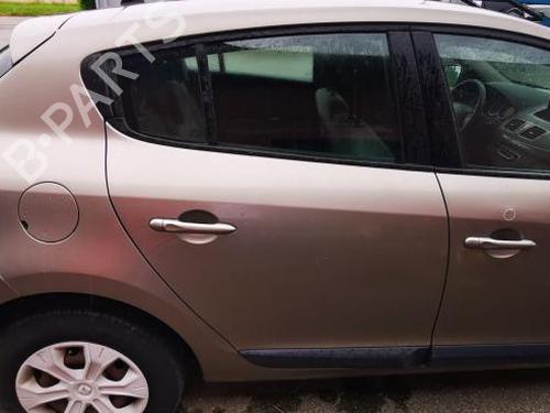 Lève-vitre arrière droit RENAULT MEGANE III Hatchback (BZ0/1_, B3_) 1.5 dCi (BZ09, BZ0D, BZ1W, BZ29, BZ14) (110 hp) 20939635