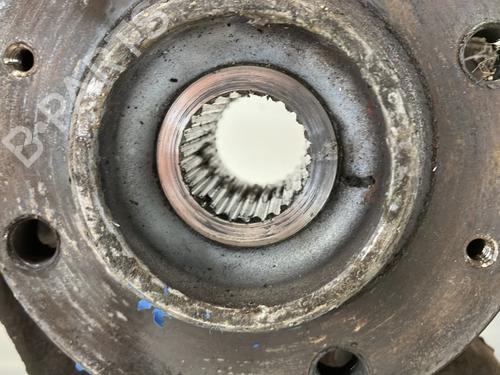 Used Right front steering knuckle Right front steering knuckle CITROËN C5 I (DC_) 2.2 HDi (DC4HXB, DC4HXE) (133 hp) 22641741 22641741