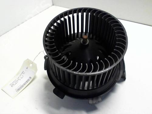 Ventilator motor PEUGEOT 206 Hatchback (2A/C) 1.4 i (75 hp) 20946802