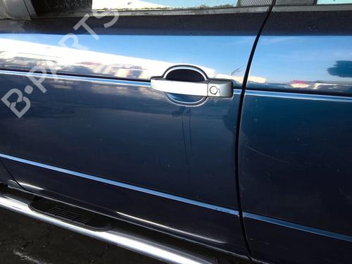 Used Left front door Left front door LAND ROVER RANGE ROVER III (L322) 3.0 D 4x4 (177 hp) 33459197 33459197