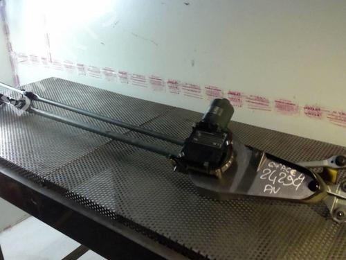 Used Front wiper motor RENAULT ESPACE IV (JK0/1_) 2.2 dCi (JK0H) (150 hp) 20946124